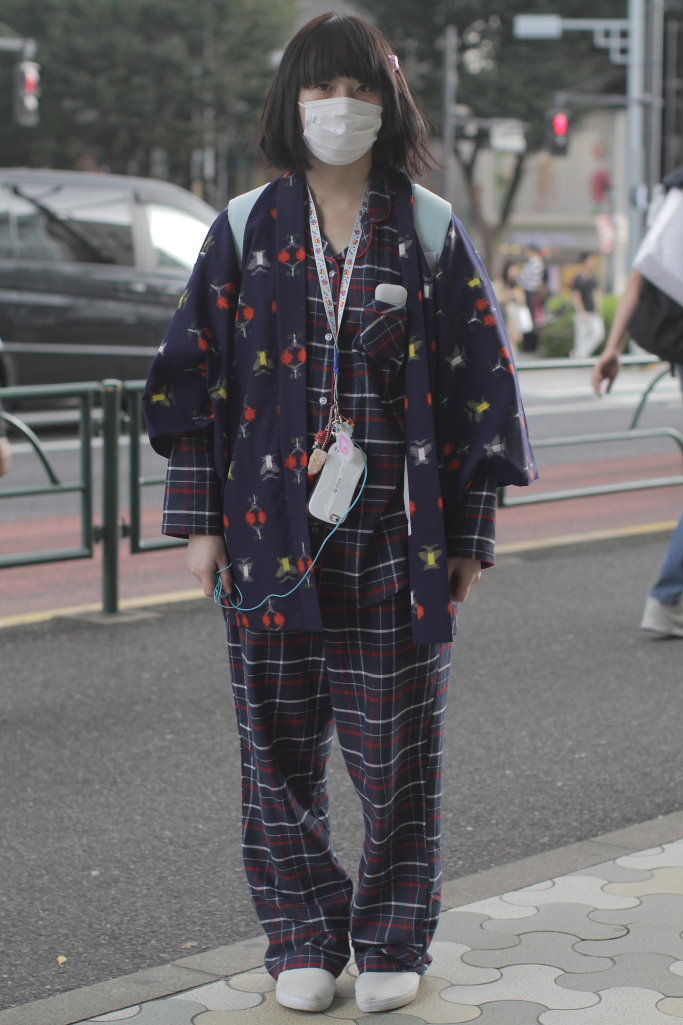 Street style at Tokyo Fashion Week Spring 2017