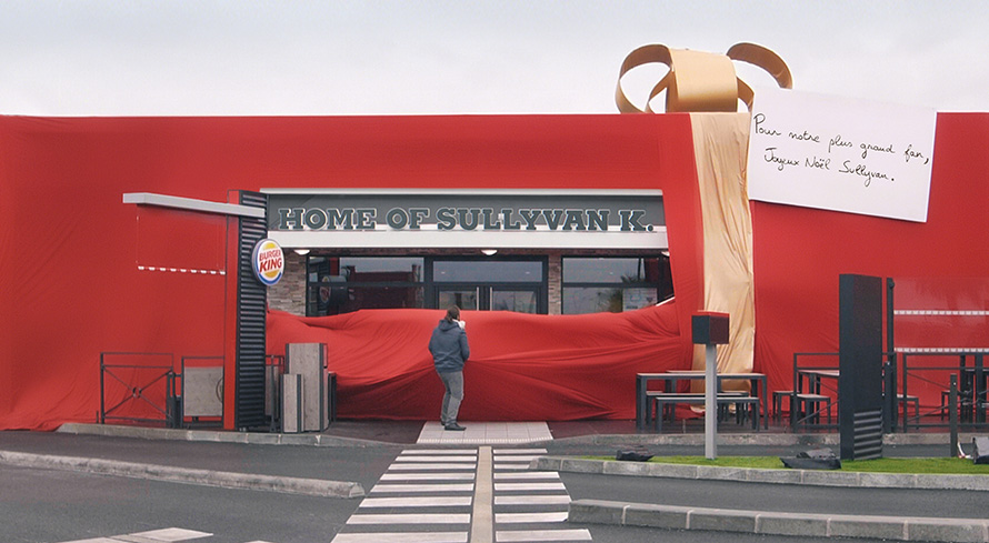 rgb_creative_ideas_campaign_giang_sinh_burger_king_burger-king-wrapped-2